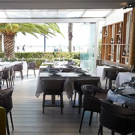 Boutique Sabbia מלון